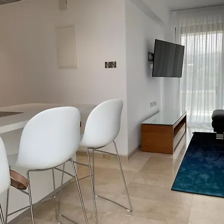 Coral Residences * פאפוס